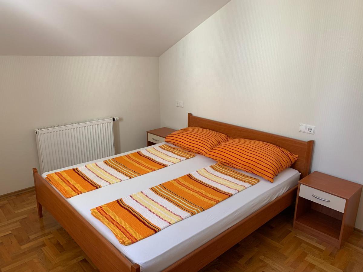 Apartments Dumancic Biograd Na Moru Exterior photo