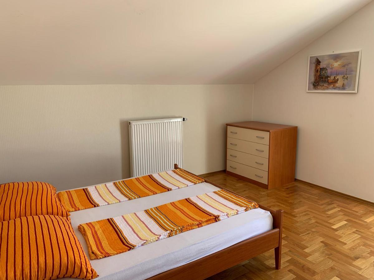 Apartments Dumancic Biograd Na Moru Exterior photo