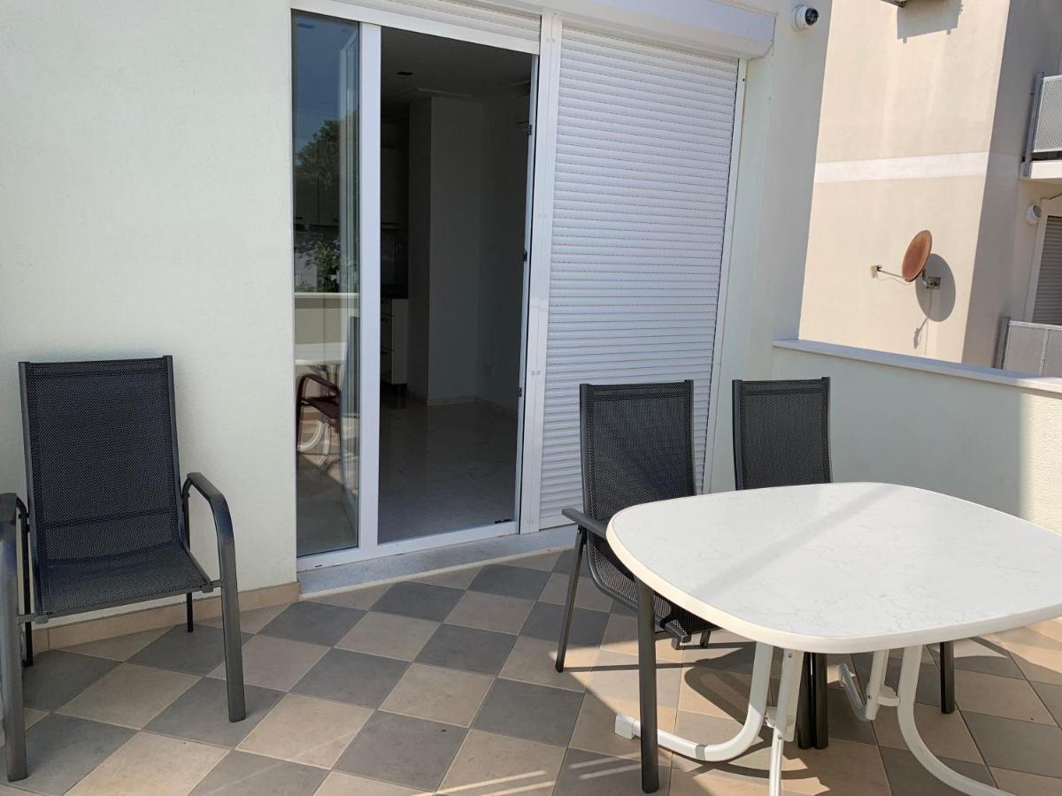 Apartments Dumancic Biograd Na Moru Exterior photo